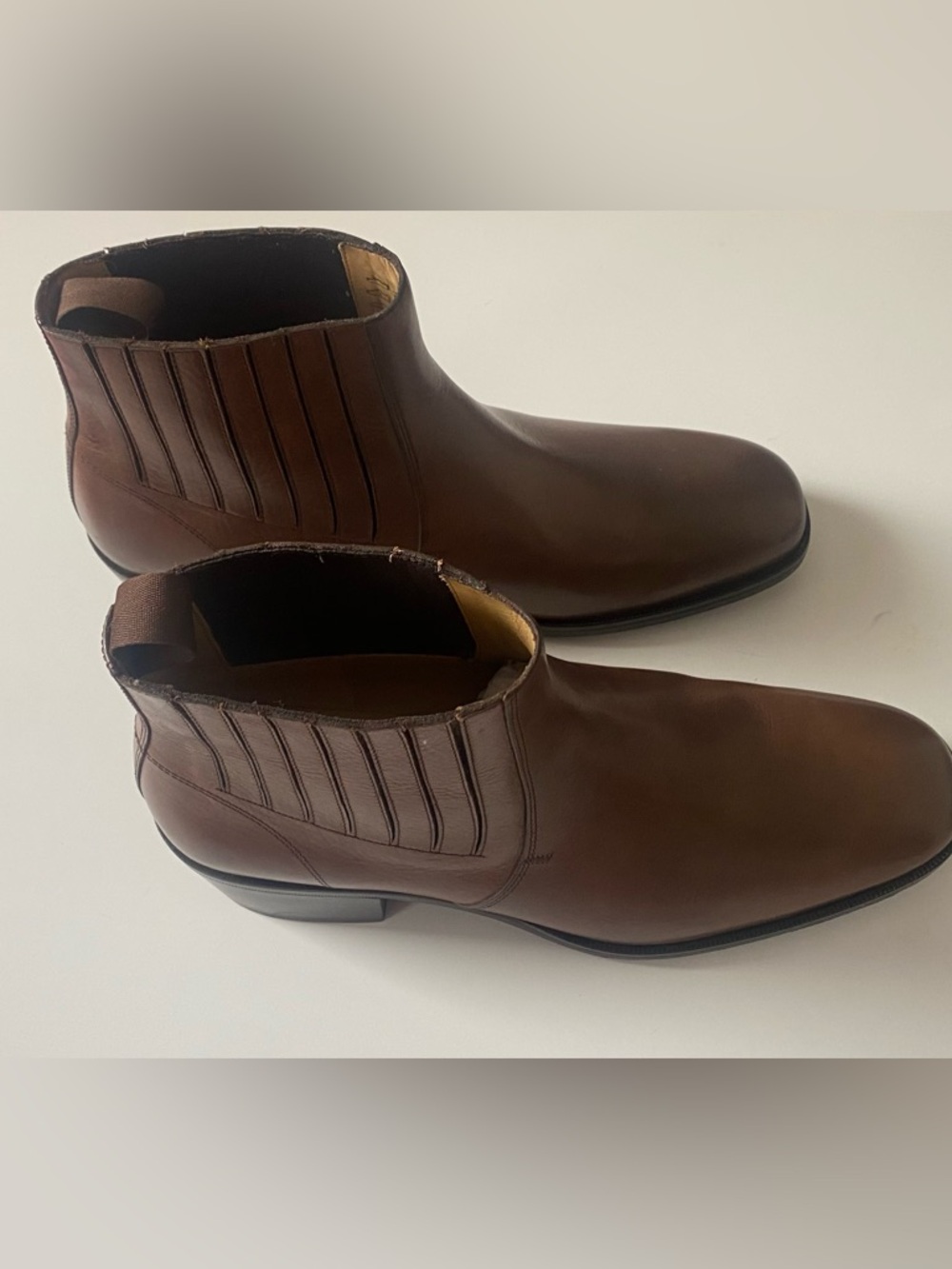 Christophe Lemaire Chelsea Boots Brown Suede EU 45 (US 12) – Excellent Condition
